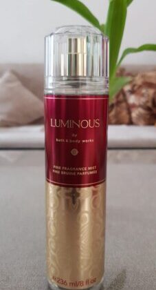 Bath and Body Works – Luminous